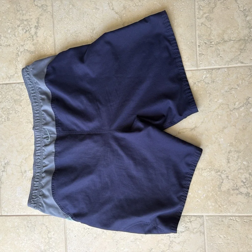 Nike Vintage 2000s Swim Shorts Mens Large Blue Boardshorts Trunks Y2K Beach